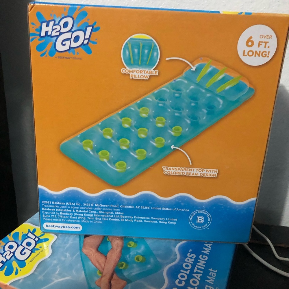 H2O GO! Inflatable Pool Float